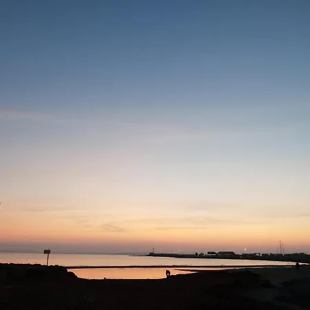 Beautiful Flat With Sea View And Sound Of The Surf Apartment *