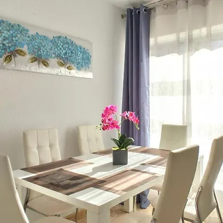 Beautiful Flat With Sea View And Sound Of The Surf Apartment *