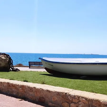 Beautiful Flat With Sea View And Sound Of The Surf